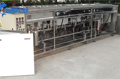 超声波清洗技术：保护金属门窗框架美观与耐用性的有效方法