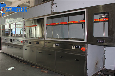 超声波清洗技术：提升电子元件可靠性与寿命的关键工具