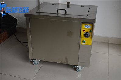 超声波清洗器：电子制造的清洁之选