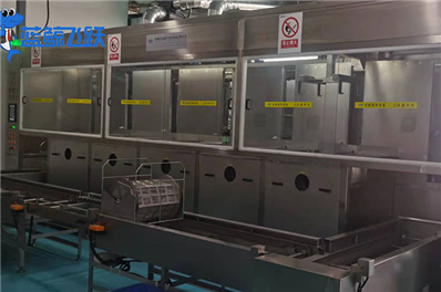 青青草网站下载的清洗之力：金属零部件焕然一新