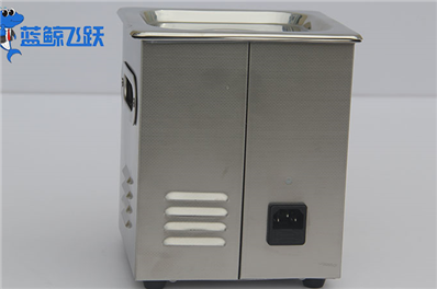 清洁力之源：超声波清洗技术助力金属零部件的卓越清洗