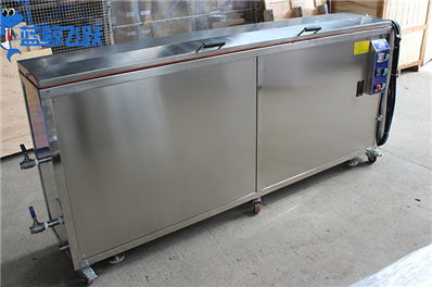 如何选择适用于工业生产的紧固件青青草网站下载：价格、性能、规格综合考量