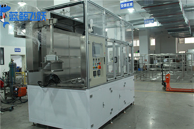 超声波清洗设备：金属零件清洁的卓越解决方案