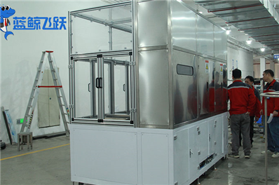 超声波清洗设备：保持金属零件表面光洁的关键工具