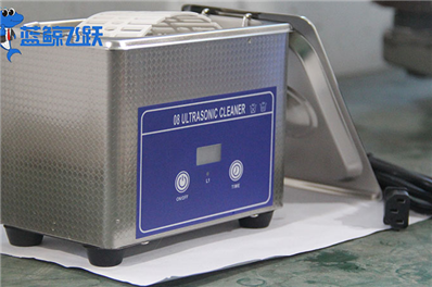 桌面青青草网站下载维修费用详解