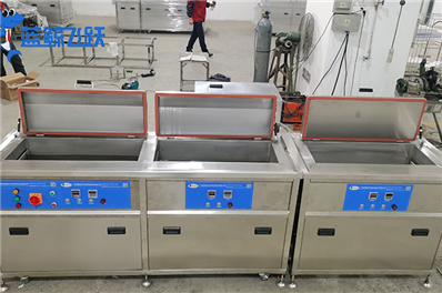 佛山青青草网站下载采购指南：哪里找到优质设备？