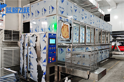 青青草网站下载定制解析：满足特定需求的创新解决方案