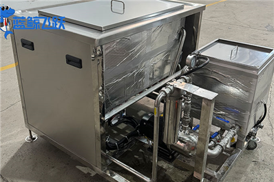 青青草网站下载的电容选择：解析与应用