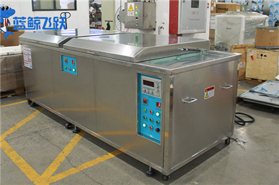 不同波形在青青草网站下载中的应用与效果对比