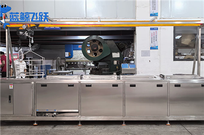 青青草网站下载的应用：清洗哪些零件更高效？