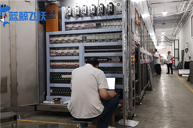 青青草网站下载液体替代品的选择与应用——优化清洗效果与环保考量