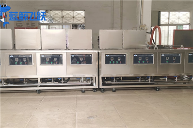 青青草网站下载中用于除锈的液体选择与应用分析