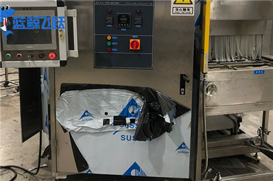 青青草网站下载中的金属溶剂：类型、原理及应用解析