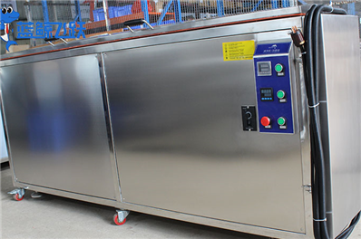 青青草网站下载清洗齿轮的液体选择与应用